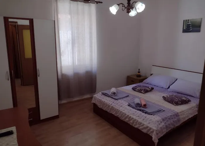 Апартаменты Eldi *